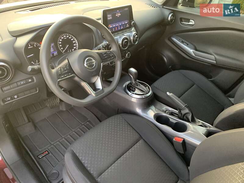 Внедорожник / Кроссовер Nissan Juke 2022 в Днепре