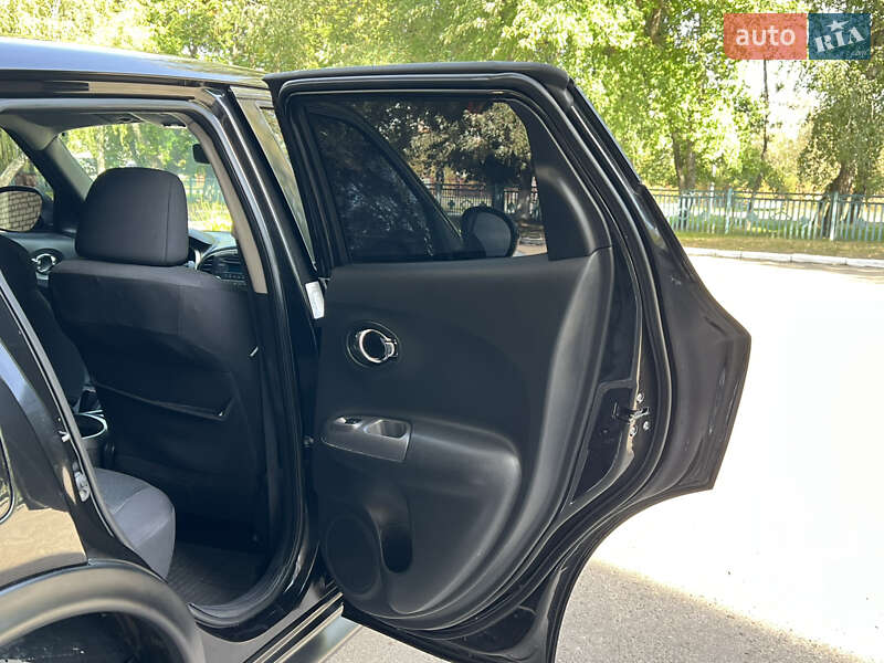 Внедорожник / Кроссовер Nissan Juke 2011 в Ковеле