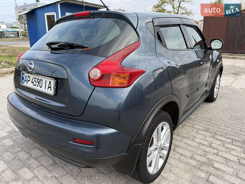 Внедорожник / Кроссовер Nissan Juke 2013 в Запорожье