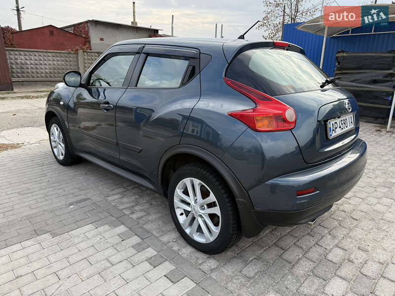 Внедорожник / Кроссовер Nissan Juke 2013 в Запорожье