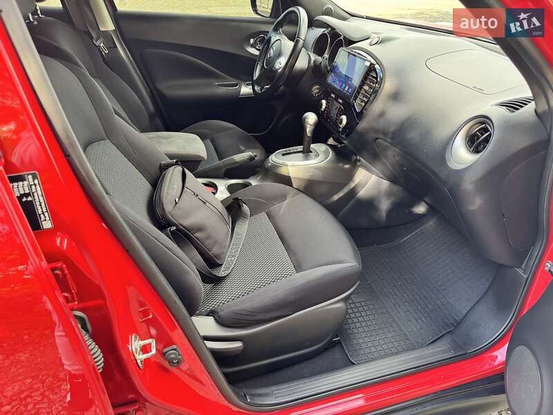 Позашляховик / Кросовер Nissan Juke 2018 в Києві