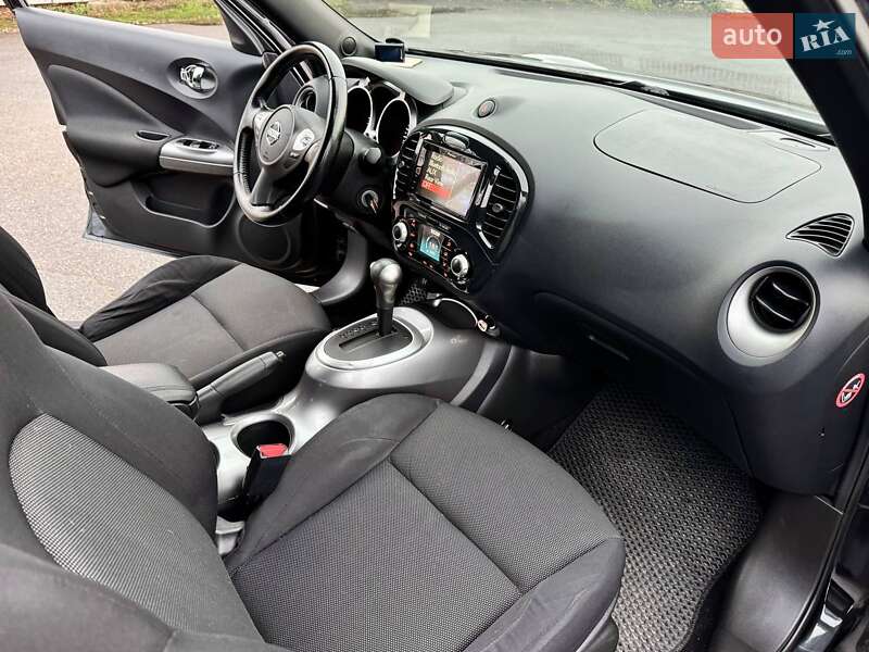 Позашляховик / Кросовер Nissan Juke 2011 в Києві