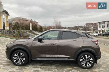 Внедорожник / Кроссовер Nissan Juke 2021 в Киеве