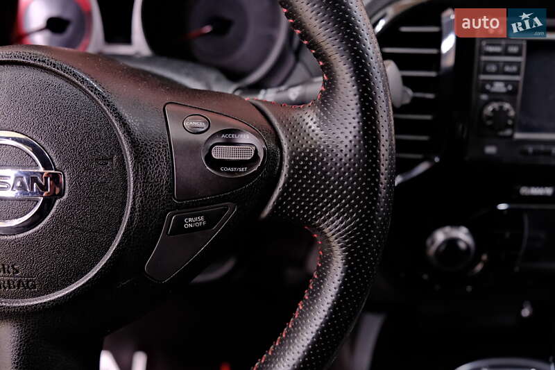 Позашляховик / Кросовер Nissan Juke 2013 в Одесі