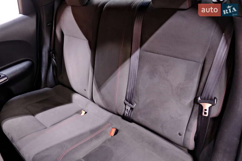 Позашляховик / Кросовер Nissan Juke 2013 в Одесі