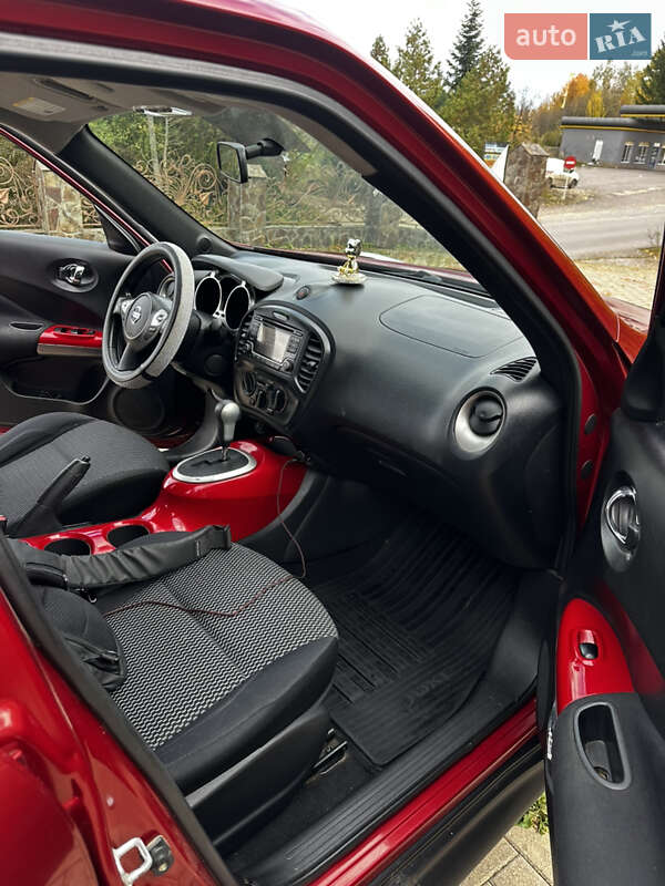 Позашляховик / Кросовер Nissan Juke 2016 в Івано-Франківську