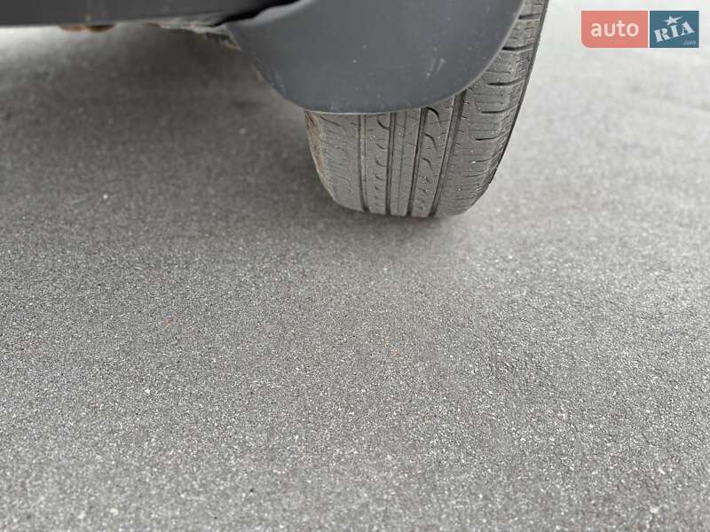 Позашляховик / Кросовер Nissan Juke 2014 в Вінниці фото 5 Позашляховик / Кросовер Nissan Juke 2014 в Вінниці