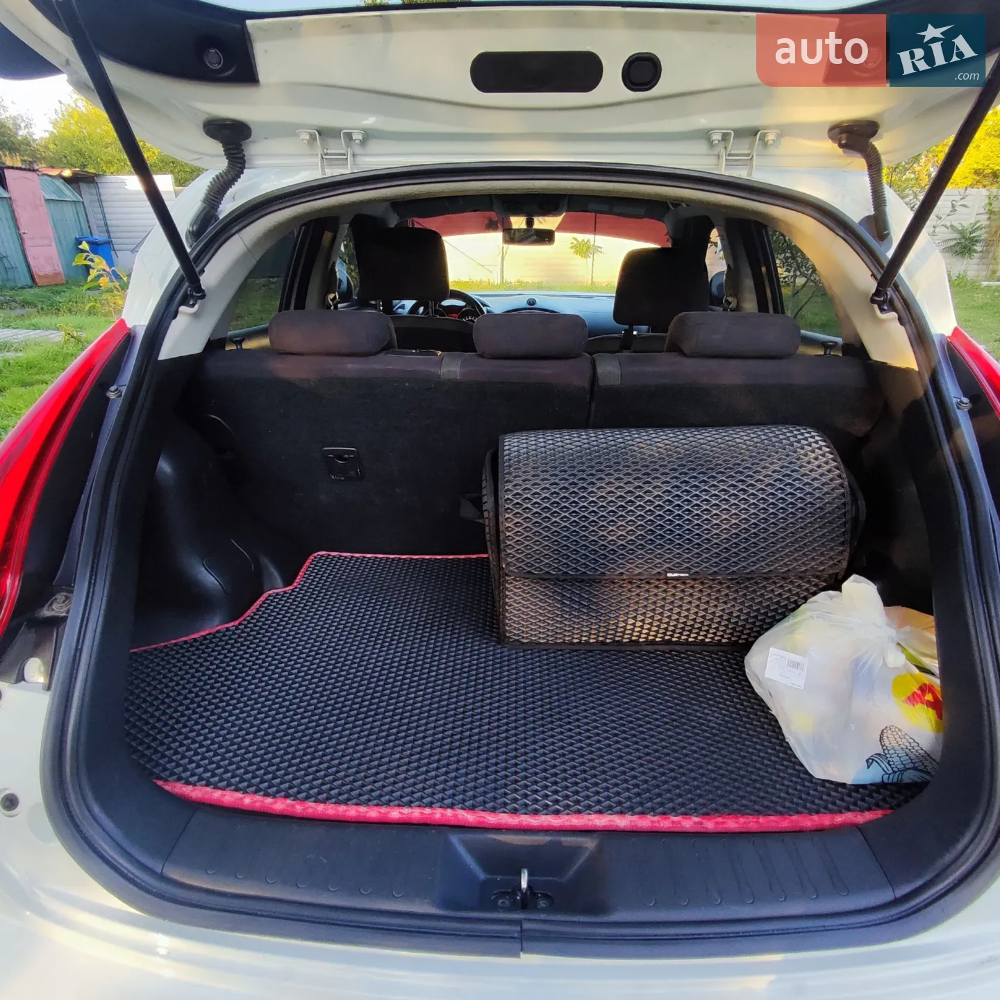 2011 Nissan Juke - мініатюра 7
