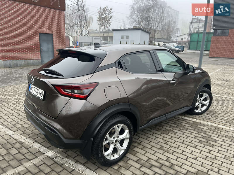 Внедорожник / Кроссовер Nissan Juke 2022 в Львове