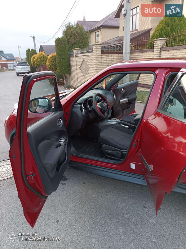 Позашляховик / Кросовер Nissan Juke 2014 в Полтаві