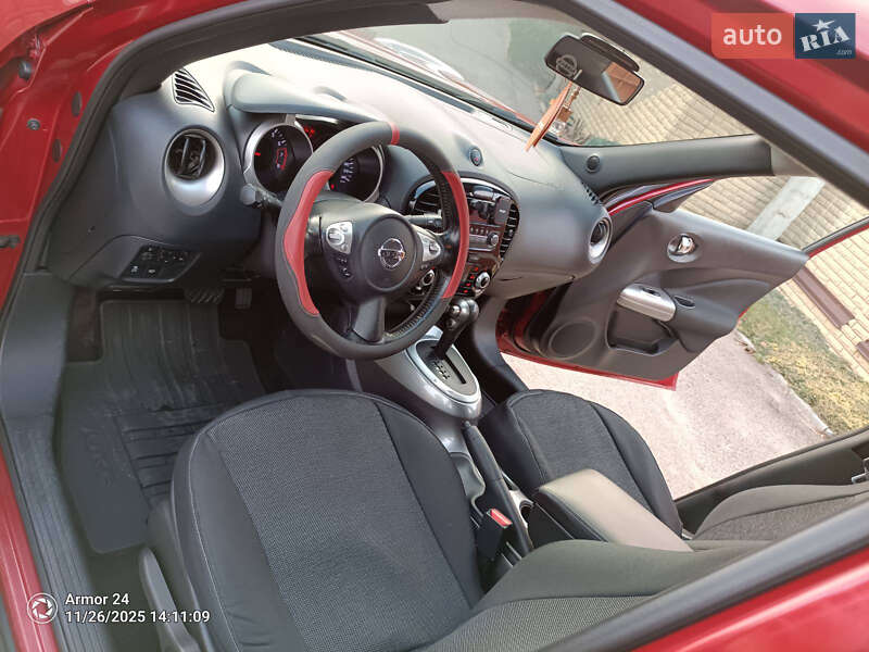 Позашляховик / Кросовер Nissan Juke 2014 в Полтаві