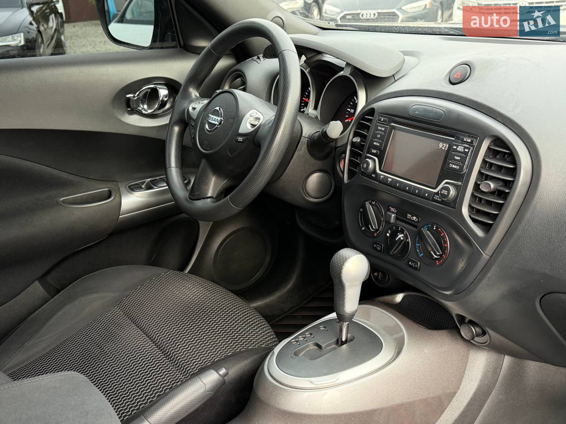 2015 Nissan Juke - мініатюра 36