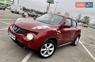 Внедорожник / Кроссовер Nissan Juke 2012 в Киеве