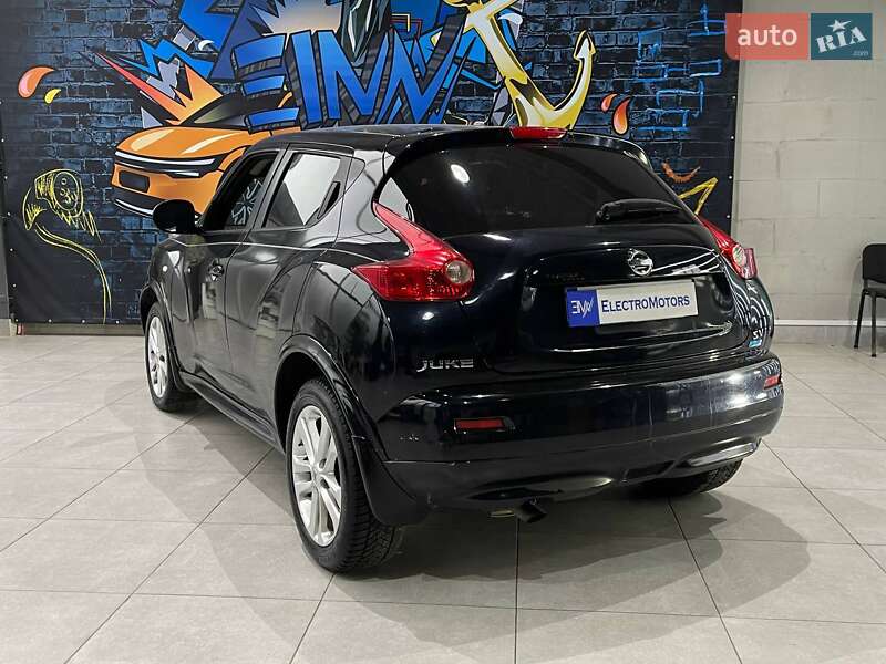 Внедорожник / Кроссовер Nissan Juke 2013 в Одессе