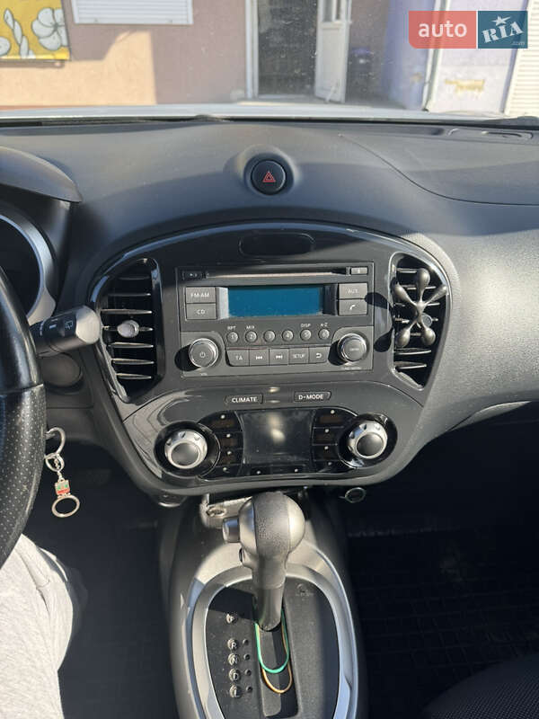 Позашляховик / Кросовер Nissan Juke 2011 в Бережанах