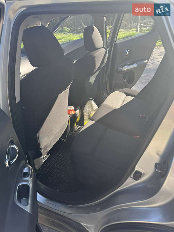 Позашляховик / Кросовер Nissan Juke 2011 в Бережанах