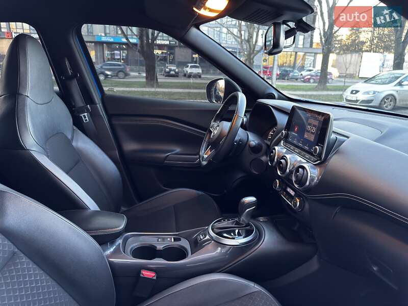 Внедорожник / Кроссовер Nissan Juke 2023 в Ужгороде