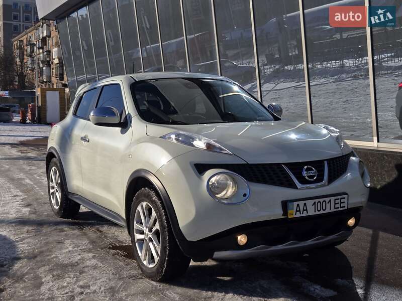 Nissan Juke 2011