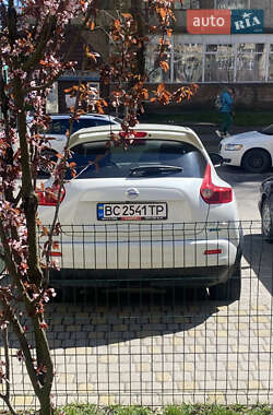 Позашляховик / Кросовер Nissan Juke 2013 в Львові