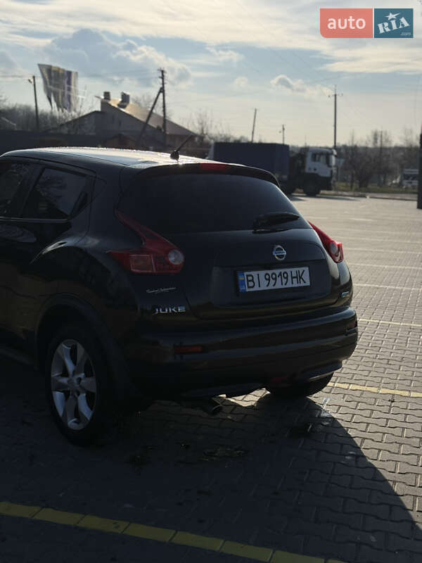 Внедорожник / Кроссовер Nissan Juke 2013 в Полтаве
