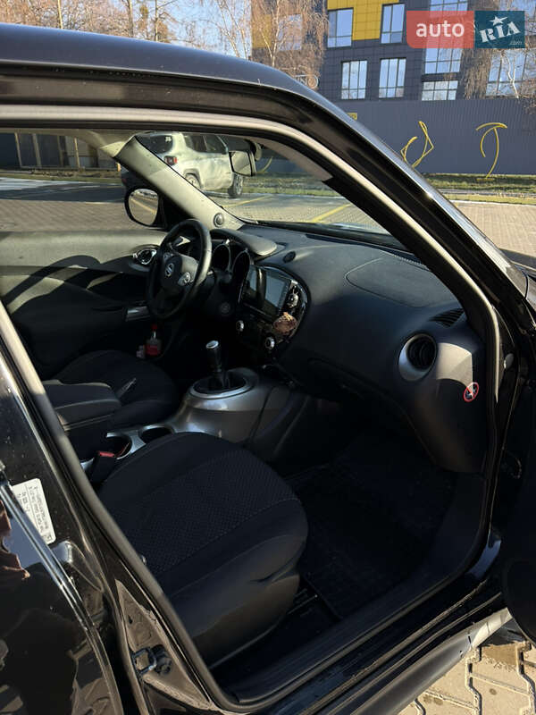 Внедорожник / Кроссовер Nissan Juke 2013 в Полтаве