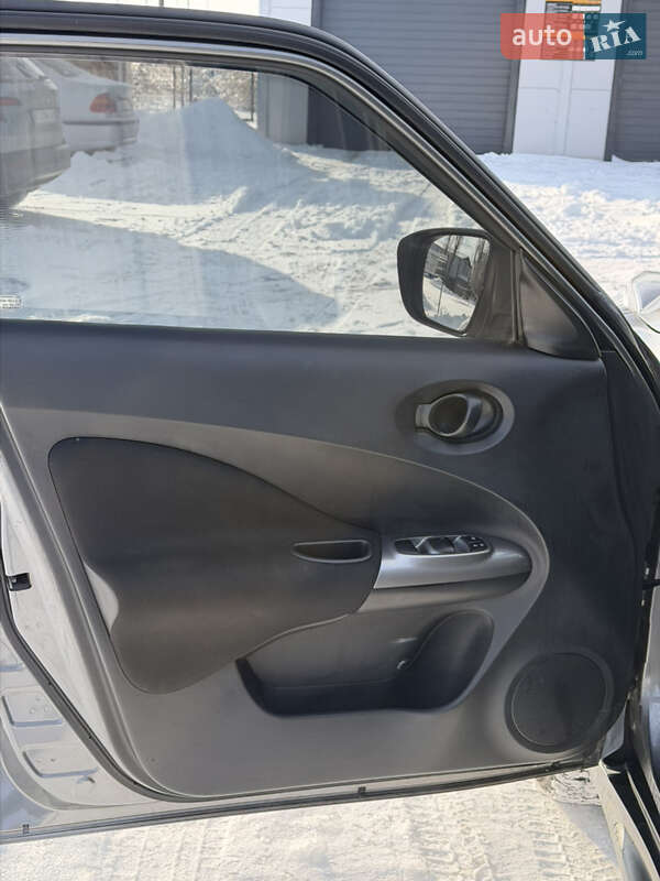 Внедорожник / Кроссовер Nissan Juke 2017 в Киеве