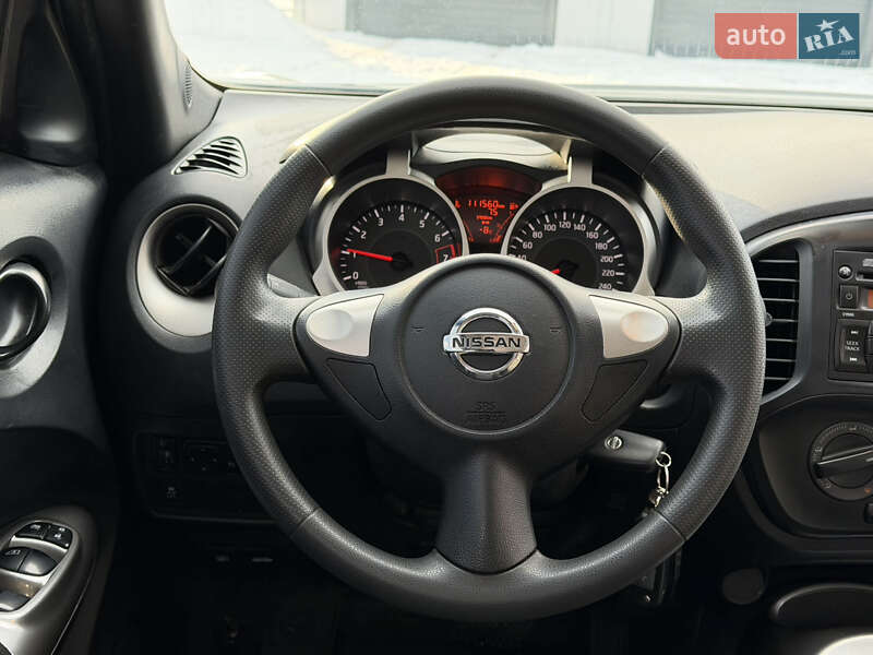 Внедорожник / Кроссовер Nissan Juke 2017 в Киеве