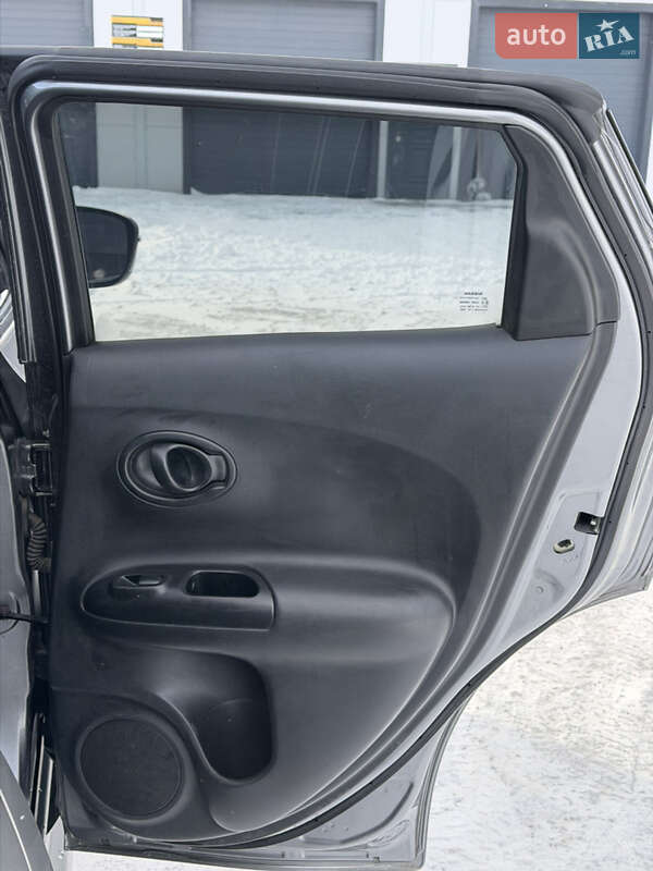 Внедорожник / Кроссовер Nissan Juke 2017 в Киеве