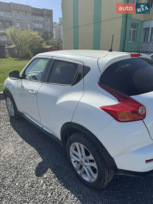 Внедорожник / Кроссовер Nissan Juke 2011 в Радехове