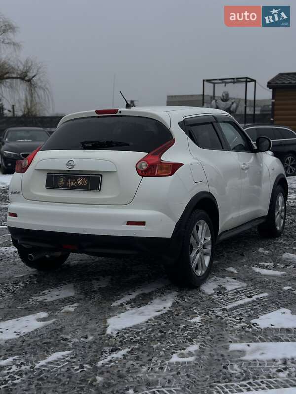 Внедорожник / Кроссовер Nissan Juke 2011 в Могилев-Подольске