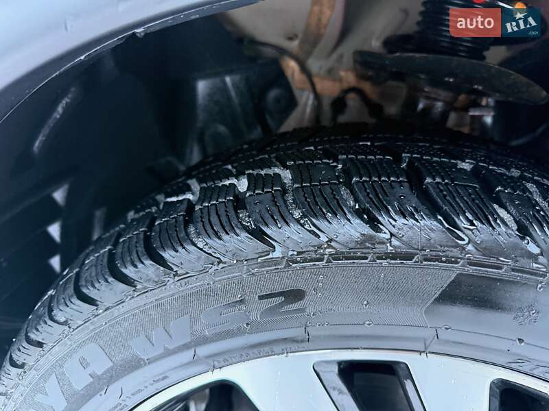 Внедорожник / Кроссовер Nissan Juke 2016 в Львове фото 16 Внедорожник / Кроссовер Nissan Juke 2016 в Львове