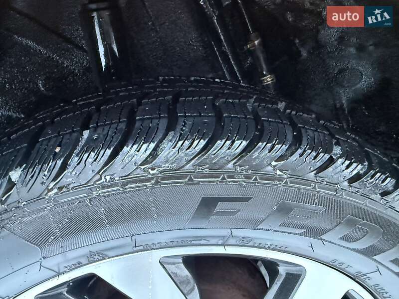 Внедорожник / Кроссовер Nissan Juke 2016 в Львове фото 50 Внедорожник / Кроссовер Nissan Juke 2016 в Львове