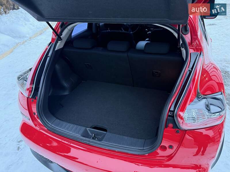 Внедорожник / Кроссовер Nissan Juke 2016 в Львове фото 60 Внедорожник / Кроссовер Nissan Juke 2016 в Львове