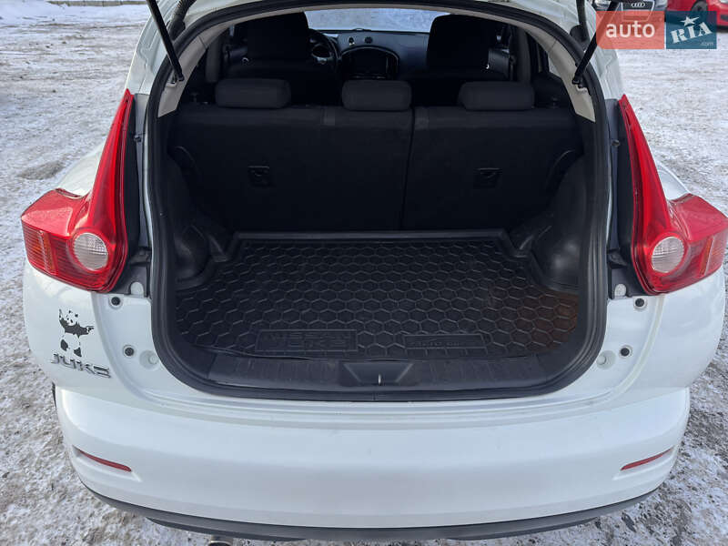 Внедорожник / Кроссовер Nissan Juke 2011 в Полтаве