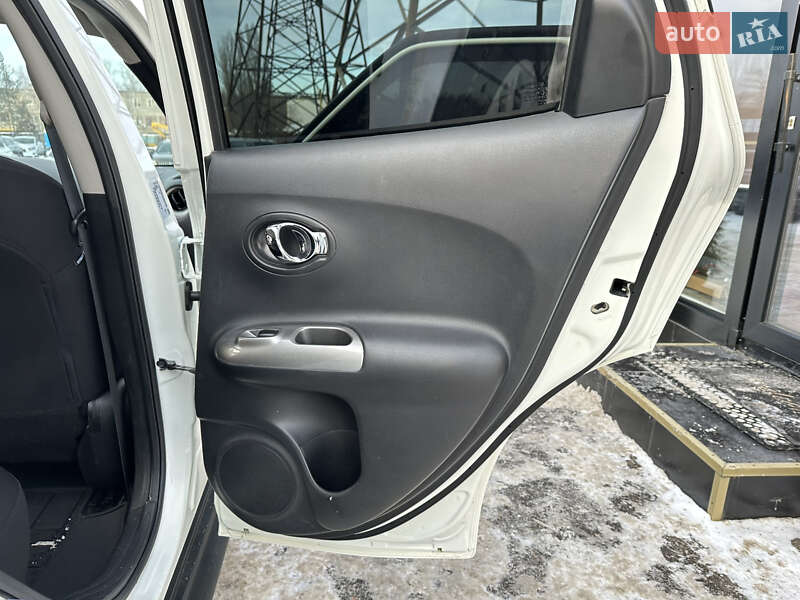 Внедорожник / Кроссовер Nissan Juke 2013 в Харькове