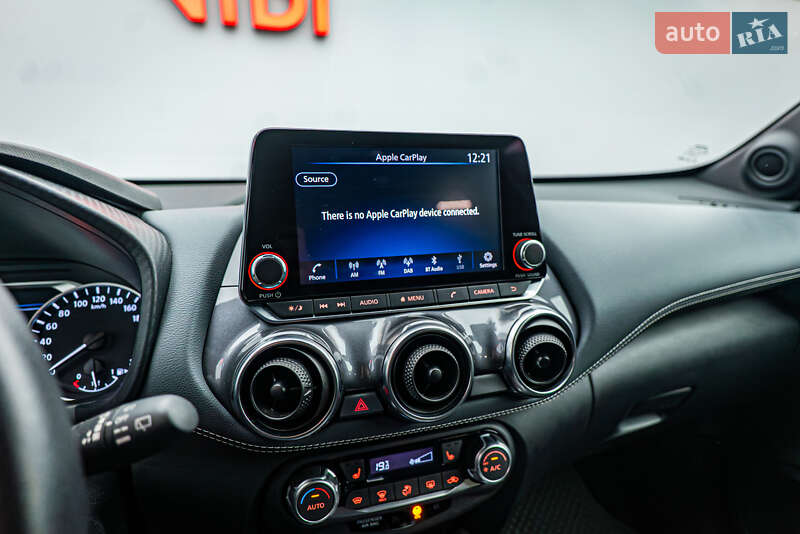 Внедорожник / Кроссовер Nissan Juke 2022 в Киеве