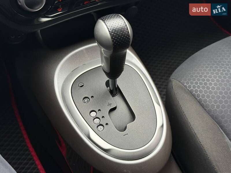 Внедорожник / Кроссовер Nissan Juke 2011 в Хмельницком фото 33 Внедорожник / Кроссовер Nissan Juke 2011 в Хмельницком