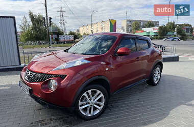 Внедорожник / Кроссовер Nissan Juke 2012 в Александрие
