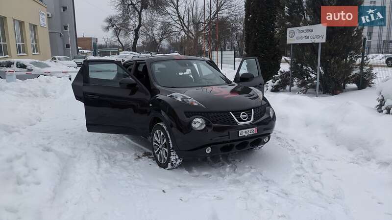 Внедорожник / Кроссовер Nissan Juke 2013 в Ровно