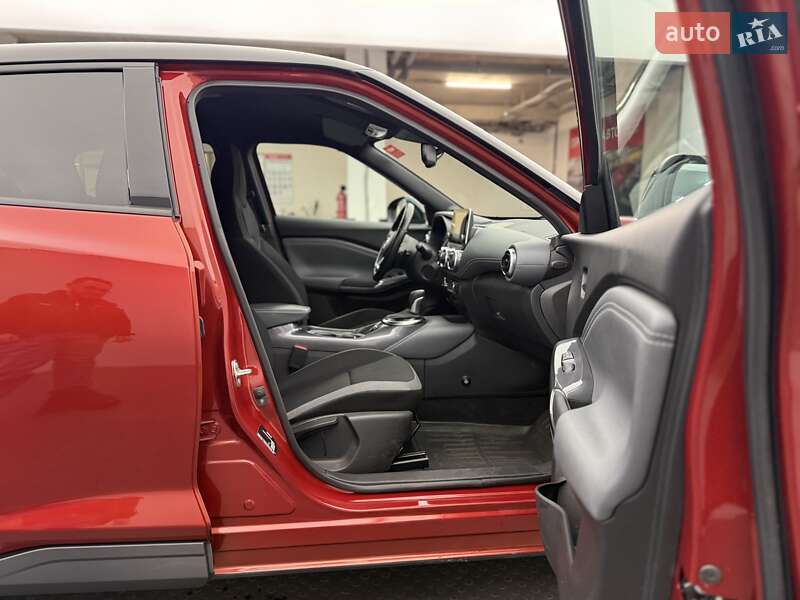 Внедорожник / Кроссовер Nissan Juke 2021 в Киеве