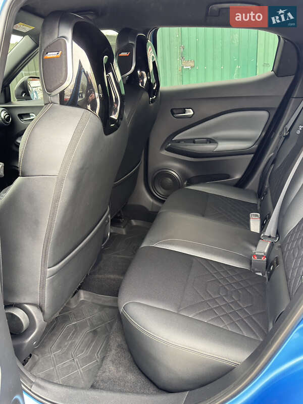 Внедорожник / Кроссовер Nissan Juke 2022 в Ровно