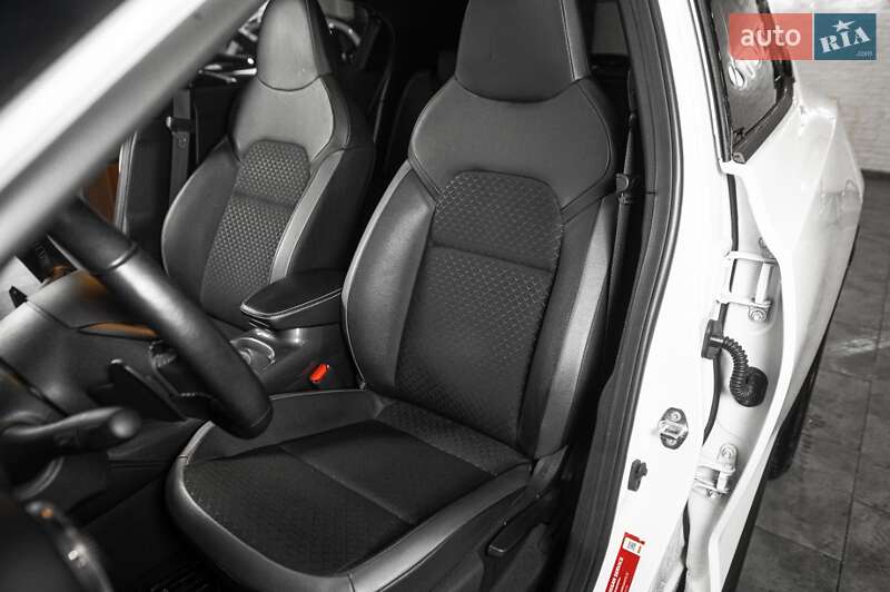 Внедорожник / Кроссовер Nissan Juke 2022 в Одессе фото 37 Внедорожник / Кроссовер Nissan Juke 2022 в Одессе