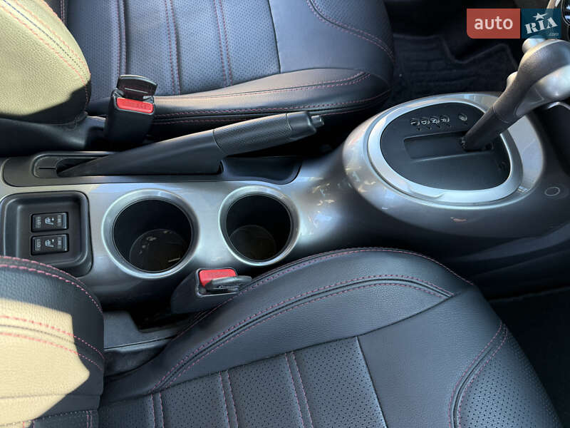 Внедорожник / Кроссовер Nissan Juke 2012 в Александрие фото 16 Внедорожник / Кроссовер Nissan Juke 2012 в Александрие