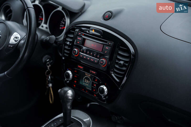 Внедорожник / Кроссовер Nissan Juke 2013 в Киеве