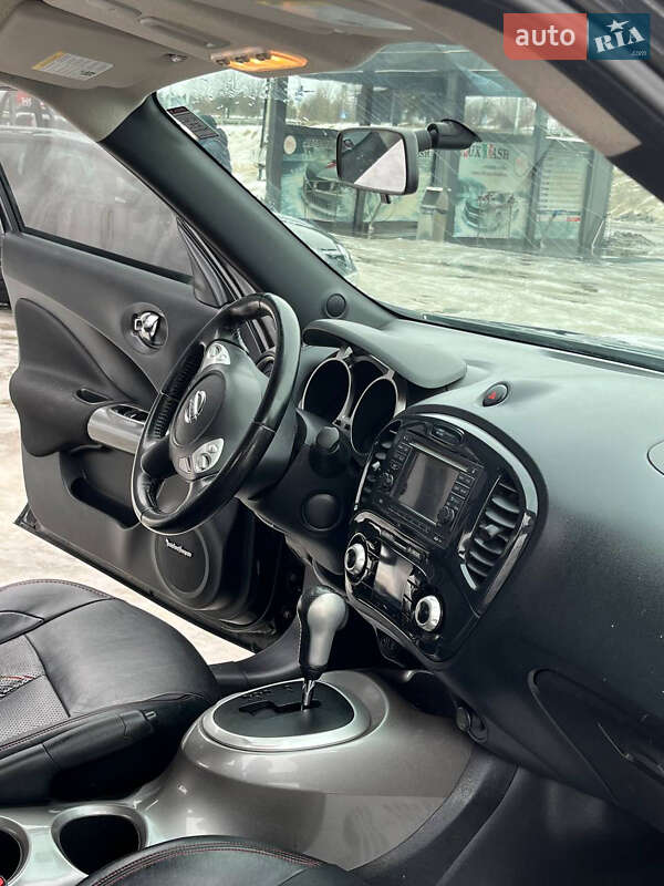 Позашляховик / Кросовер Nissan Juke 2013 в Львові