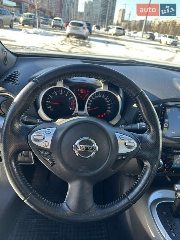 Внедорожник / Кроссовер Nissan Juke 2016 в Киеве