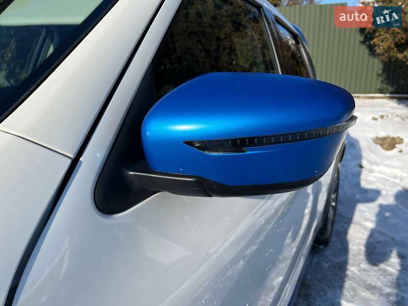 Внедорожник / Кроссовер Nissan Juke 2019 в Львове