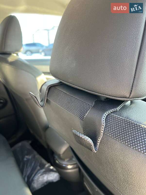 Внедорожник / Кроссовер Nissan Juke 2019 в Львове