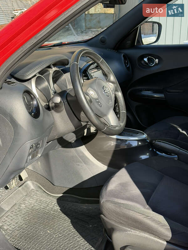 Позашляховик / Кросовер Nissan Juke 2017 в Полтаві