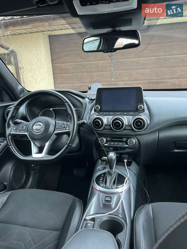 Внедорожник / Кроссовер Nissan Juke 2021 в Черноморске